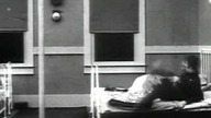 RT 65 Charlie Chaplin (1916) - Charlie strażakiem [The Fireman]