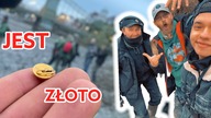 Wykopki w UK Złoto i dewocjonalia pole i Tamiza