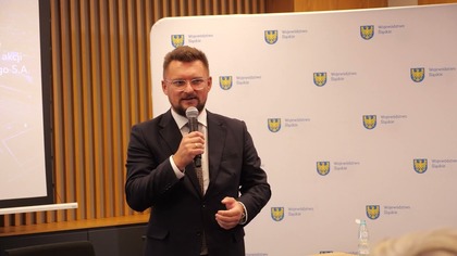 Województwo śląskie i Katowice przejmują lotnisko w Pyrzowicach