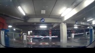 POV: Jedziesz na lotnisko Balice Szukasz miejsca na parkingu piętrowym.  Lotnisko Balice.