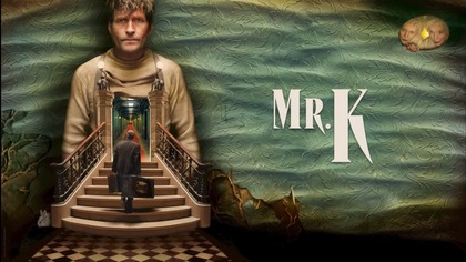 Dramat, Thriller, Surrealistyczny

Tytułowy Pan K to zarazem postać wyjęta z kart powieści Franza Kafki, jak i alter ego jego samego.
Po spędzeniu nocy w ustronnym hotelu, Pan K. staje się częścią klaustrofobicznego koszmaru, odkrywając, że nie może opuścić budynku.