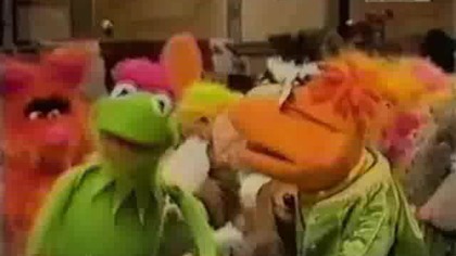 Muppet Show, czyli Rewia Gwiazd - Roger Moore (Lektor PL)