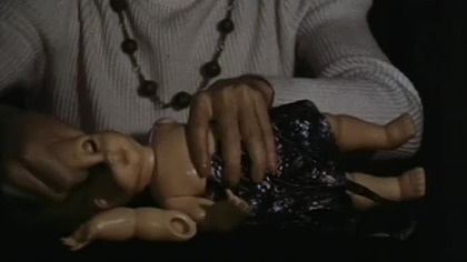 The Killer of Dolls / El asesino de mu&ntilde;ecas (1975) Napisy PL