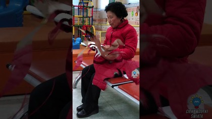 KOBIETA ZDAŁA PRAWO JAZDY ZA 960 RAZEM