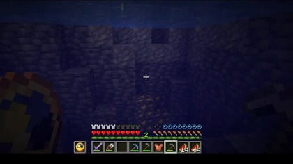 Collecting gold underwater in a cave #game #Short #Shorts #minecraft #gaming