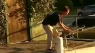 Efektowna sztuczka na deskorolce