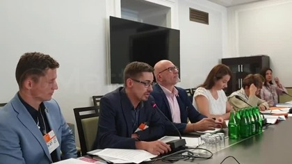 Kto zginął lub ucierpiał od szpryc? Za to mnie zlikwidowali (usunięte wideo)