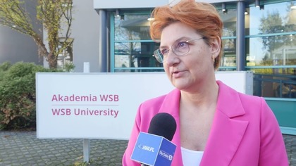 Pokazowe warsztaty chemii w Jaworznickim Uniwersytecie Dziecięcym