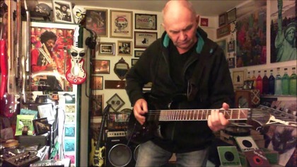 Elek gitara - Playing A and D