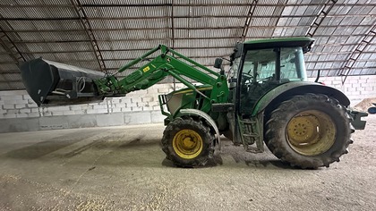 Ładowarka dla ubogich - tulejki w moście lubią to!