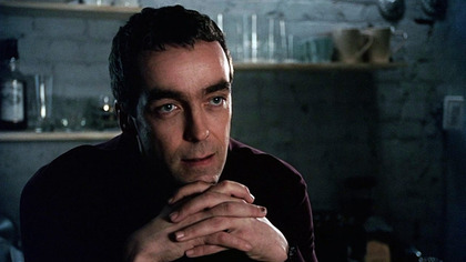 Intruz (1999) 