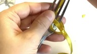 Jak zrobić mini kokardkę na widelcu? #shorts #kokardka #jakzrobic #diy #pomysl #minikokardka