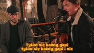Człowiek z liściem na głowie zawitał na ognisko#kielce #ognisko #ortega #cajon