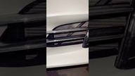 Wloty powietrza w Tesli Model S otwierają się podczas ultraszybkiego ładowania