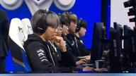 T1 vs Hanwha Life Game 3 |EN| - Worlds 2021 Quarterfinals