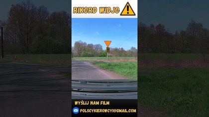 A mogło skończyć się inaczej #polscykierowcy #dashcam #cars #carcrash #polska #shorts