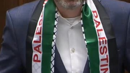 Maciej Konieczny przyszedł do Sejmu w szaliku z napisem Palestine #shorts
