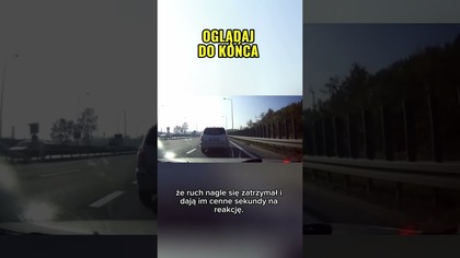 Korek na ekspresówce? Włącz awaryjne i ostrzeż innych  #bezpieczeństwo #kierowcy #dashcam #shorts