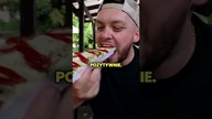 KSIĄŻULO ZJADŁ PLEŚŃ Z ZAPIEKANKI! #shorts