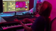 Zasubskrybuj i wpadaj na moje social media bo tam już niedługo zapowiedź nadchodzącej premiery! #edm