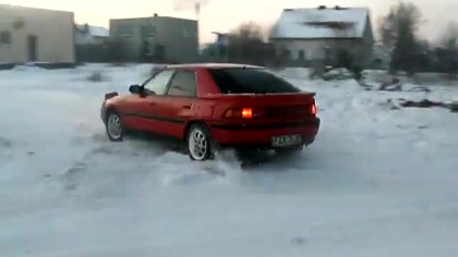 Zabawa Mazdą 323f 1 8