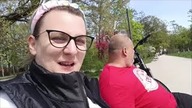 Ja pokazuję nasze rowery a Artur dba o kondycję