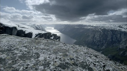 Fiordy norweskie życie w p&oacute;łmroku