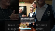 Macron schował woreczek z białym proszkiem?