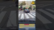 Kierowca Meśka na czerwonym świetle z prawego pasa w prawo #shorts #polska #red #policja