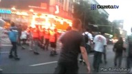 Centrum Warszawy: Nocą na rolkach środkiem ulicy
