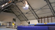 akrobatyka: salto łamane w prz&oacute;d