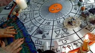 Co przed Tobą w Miłości?  Wybierz 1 2 lub 3  Czas w komentarzu #tarot