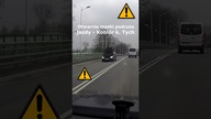 Otwarcie maski podczas jazdy - Kobiór k.  Tych #shorts #rikordwidjo