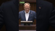 Tusk aż się wzdrygnął.  Brr, co za przykry widok #tusk #sejm #shorts