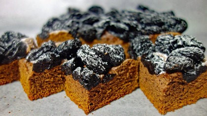 Piernik z suszonymi śliwkami  wyjątkowe ciasto na święta