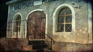 MIEROSZÓW-CMENTARZ/ZNANI (NIE)ZAPOMNIANI. STARY GROBOWIEC Z GRAFITI ,,ANARCHIA CZ. 1