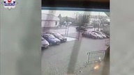 82- letni kierowca potrącił 2 rowerzystki i uszkodził 5 samochodów