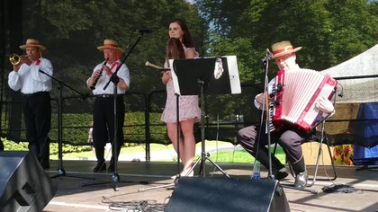 Duet Dziewanna i goście - frg.  koncertu na 9.  Festiwalu Produktu Lokalnego w Nałęczowie