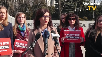 NIESPODZIEWANA KONFERENCJA ZAJĄCZKOWSKIEJ Z OKAZJI DNIA KOBIET!