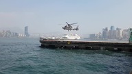 Migawka aparatu idealnie zsynchronizowana z wirnikiem helikoptera