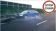 Wypadek na autostradzie A4 - kobieta wpadłą w poślizg #1406 Wasze Filmy