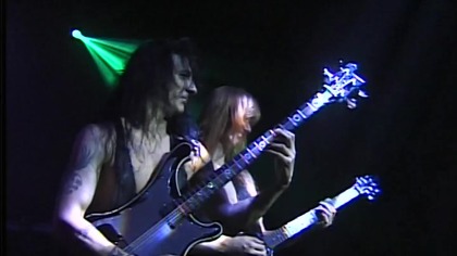 Manowar - Hell On Earth Part 2 (2002) [Tour Documentary / Live Footage w/ Bonus Material] [HD]