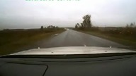 Niesamowite wyjście z czołówki (SD)