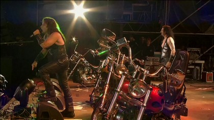 Manowar - The Day The Earth Shook - The Absolute Power (2006) [Full Concert - Earthshaker Fest 2005 + Documentary + Commentary] (2006) [HD]