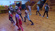 Czwartkowe zajęcia taneczne dla młodzieży w Domu Kultury w Markuszowie #4