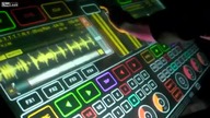 Emulator - przejrzysta konsola DJ