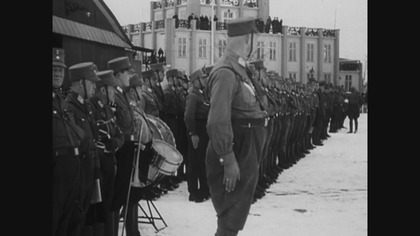 Adolf Hitler zdobywa pełnię władzy. W roku 1933 w Dachau powstaje pierwszy ob&oacute;z koncentracyjny.