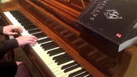 Gra na pianinie Skyrim Theme