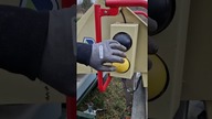 Produkcja własnych zrębek do ogrodu.  Rębak spalinowy