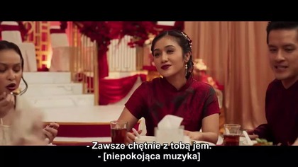 Horror.  Narzeczeni wracają do rodzinnego domu pana młodego po śmierci jego ciotki. Jednak widmowa panna młoda, skrywająca mroczny rodzinny sekret, zagraża ich spokojowi. 